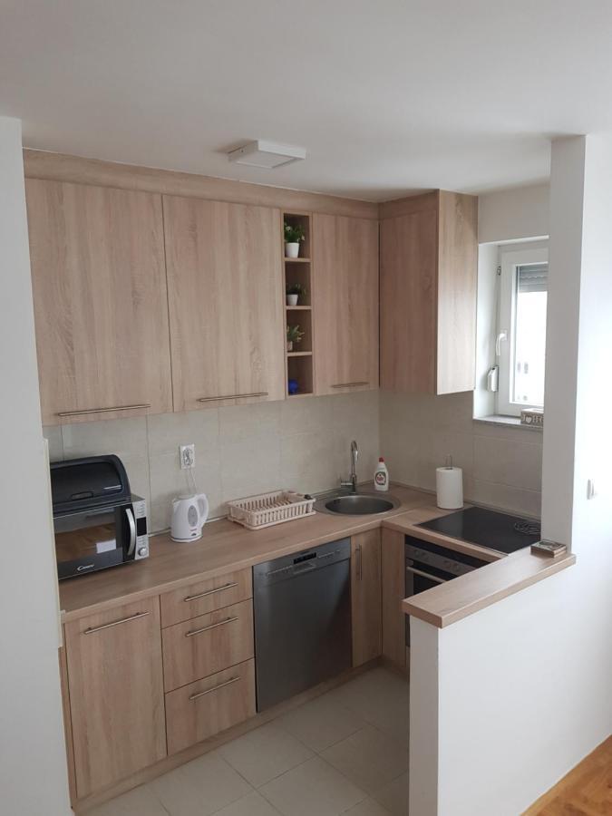 S&D Apartman Lukavica Kültér fotó